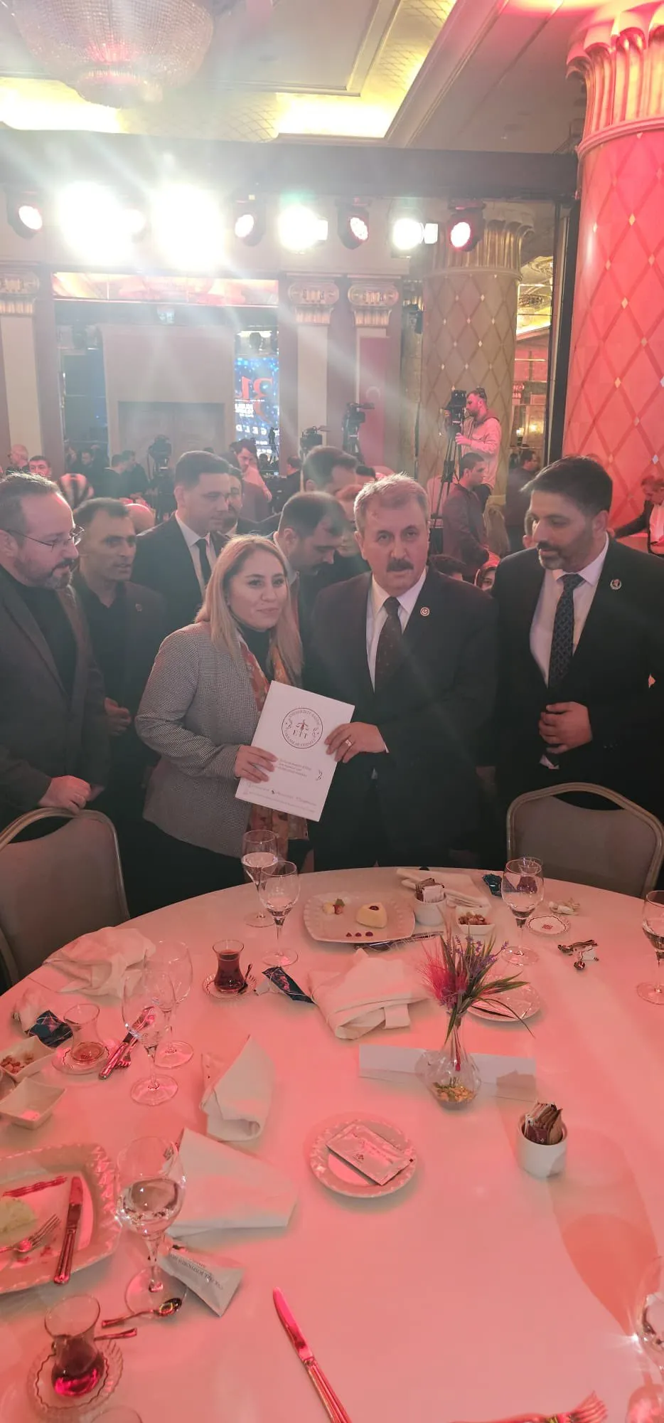 ETT-DER Sunum Tablosunu BBP Genel Başkanı Sayın Mustafa Destici Beyefendiye detaylıca anlattık.